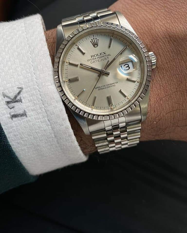 Rolex datejust 16220 x serial