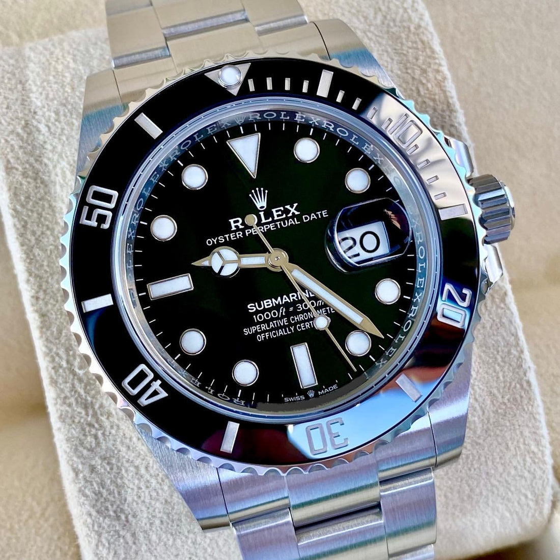 Rolex Submariner 126610LN (Preowned)